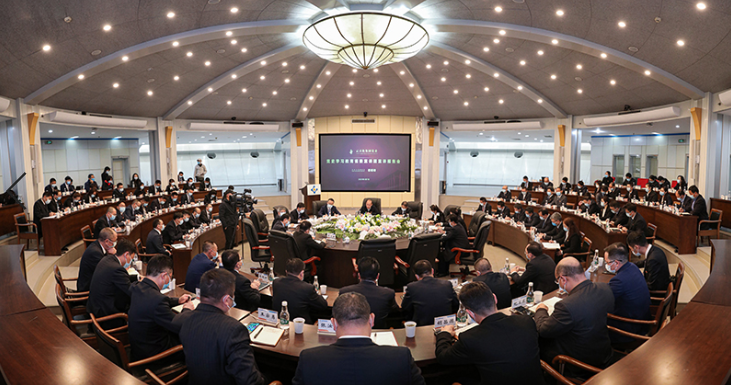 党史学习教育省委宣讲团到亚洲无码
宣讲